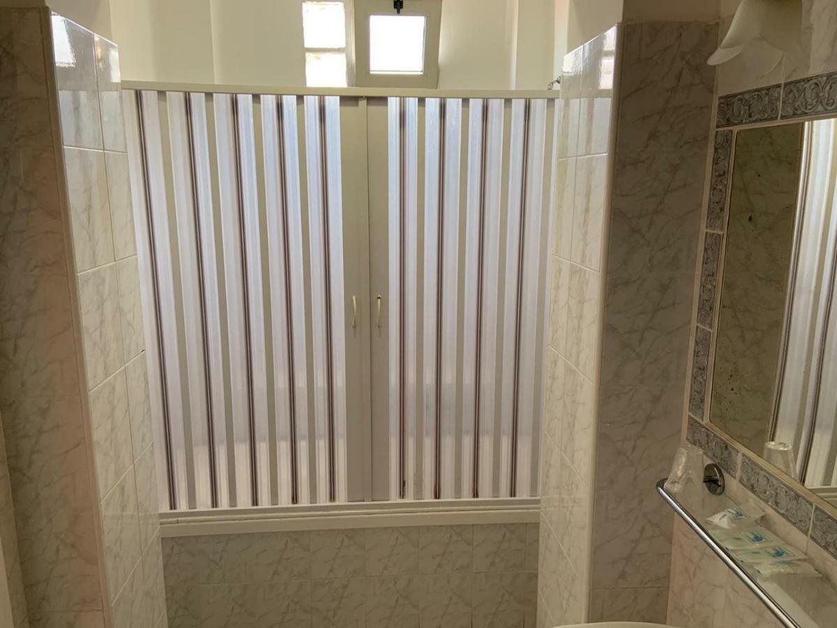 רג'יו די קאלאבריה Hotel Lungomare מראה חיצוני תמונה
