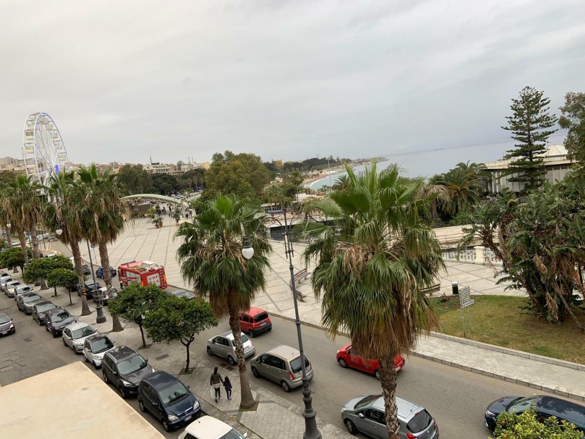 רג'יו די קאלאבריה Hotel Lungomare מראה חיצוני תמונה